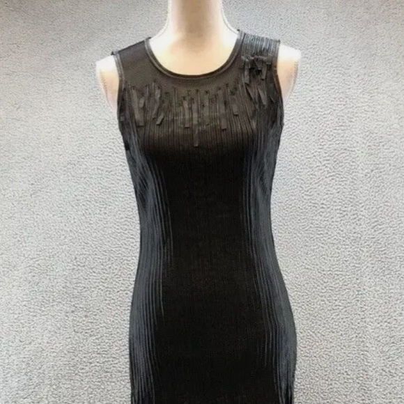 Elie Tahari black leather & mesh Milan fringe dress. Sizzling hot. Size 2. - Picture 4 of 10